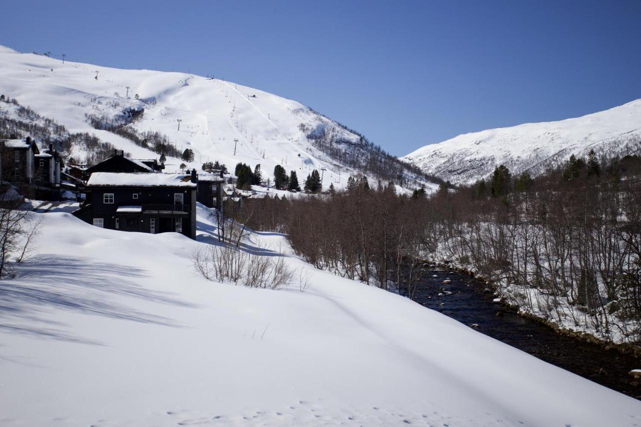 Central Mountain Penthouse Getaway, Strandafjellet Apartamento Stranda  Exterior foto
